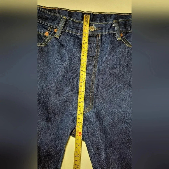 Levi's Men's Classic Straight 501 Button Fly Dark Wash Denim Jeans, Size 36X32 - Picture 9 of 10